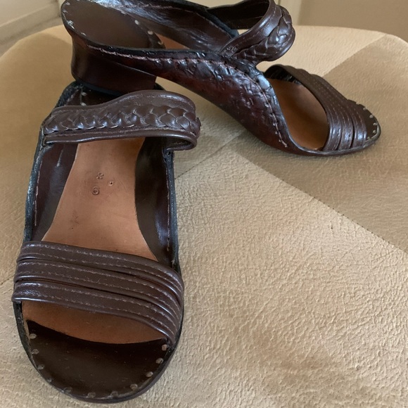Never Used Leather Sandals - Picture 1 of 5